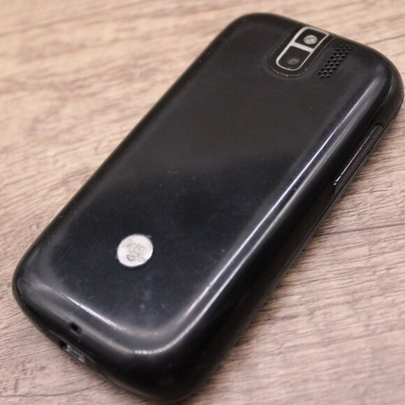 Vintage HTC myTouch2 3G Slide PB65100 Cellphone - Black Solid Y2k - Picture 4 of 7